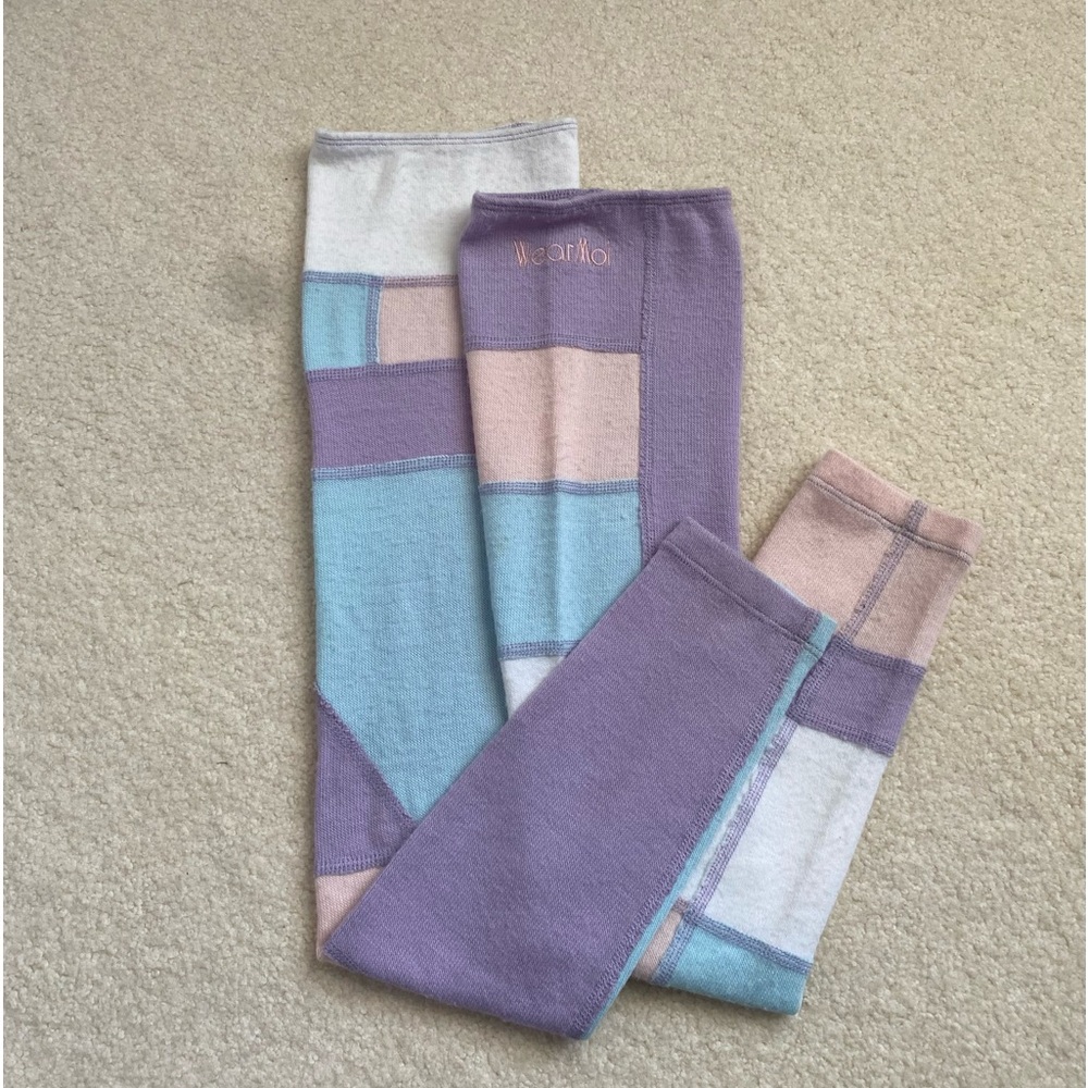 Small Wear Moi leg warmers